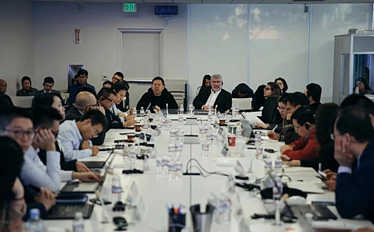 独家直击贾跃亭债权人大会：30多名代表到场商讨重组方案