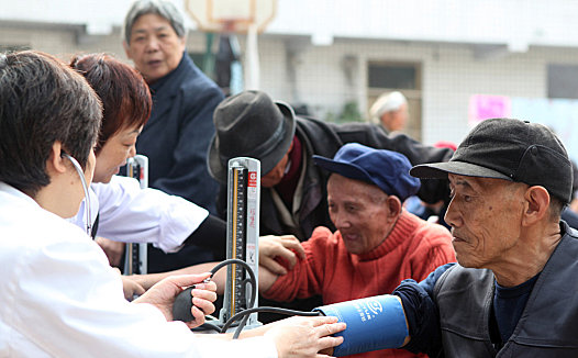 美年爱康乱战、阿里入局统江山,18.4亿背后的资本局中局