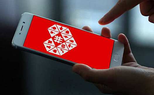 我们观察了拼多多直播，发现了跟淘宝直播的4大区别