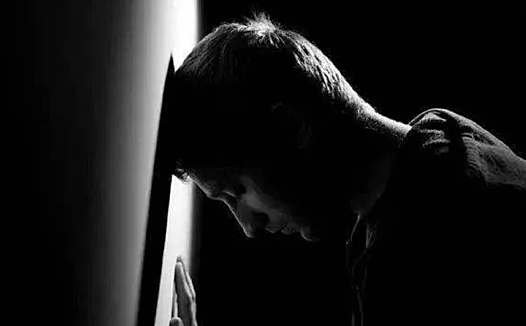 「颜值焦虑」偷袭职场