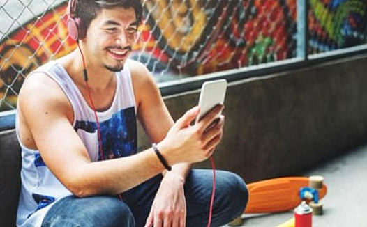 耳朵经济的2020变数:腾讯音乐与喜马拉雅、蜻蜓们展开厮杀