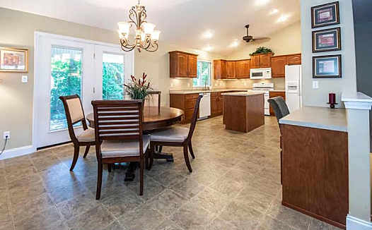 海尔智家、海尔电器合体战美的、格力