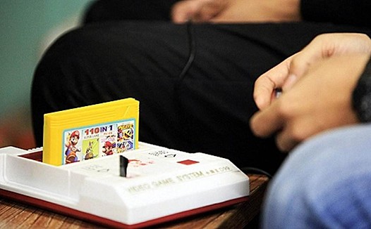 小霸王“四面楚歌”