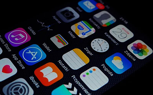 激进的知乎想成为下一个B站？