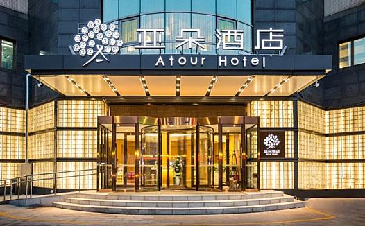 不甘做地图“工具人”,高德能否玩转本地生活?