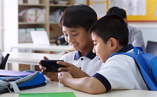 ​防沉迷新规两个月，小学生与游戏”生离死别”