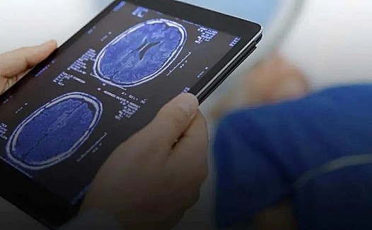 英特尔全面布局云边协同,赋能智慧新医疗