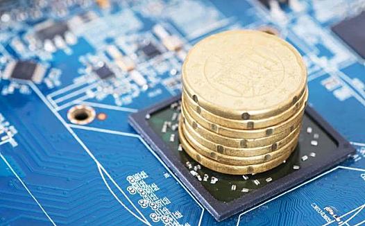 蔚来造手机,小米造车:车企与手机厂商为何互卷?