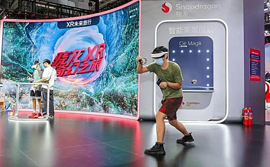 我没有穿越，却在成都的这场展会上看到了手游的未来