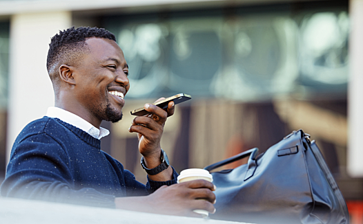 少说三个字母,成了Siri近十年最大升级